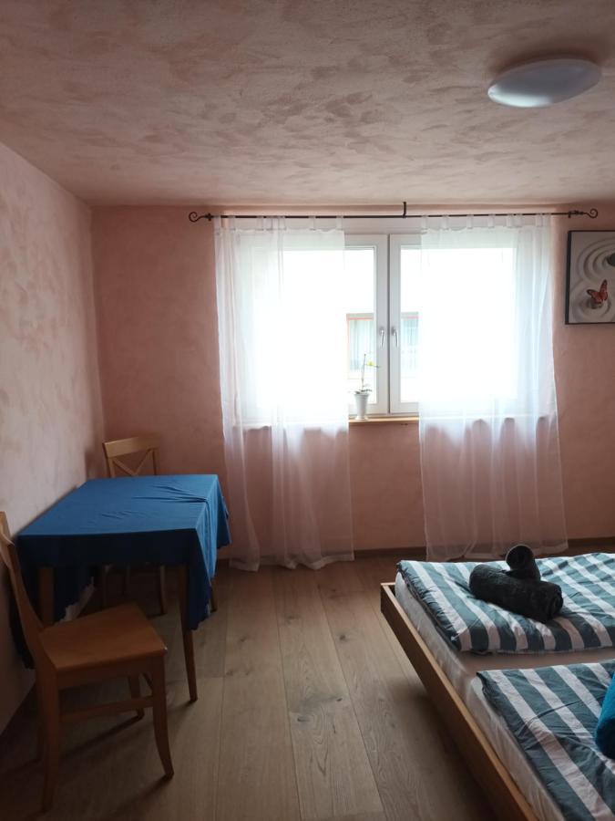 Musik Und Theater Gasthof Roessle - Rooms For Angels Burladingen Extérieur photo